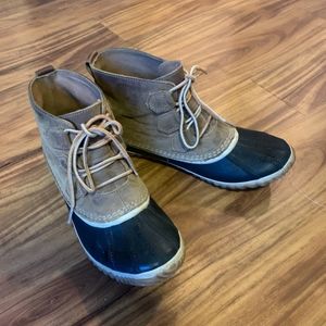 Sorel Out and About Leather Duck Boot